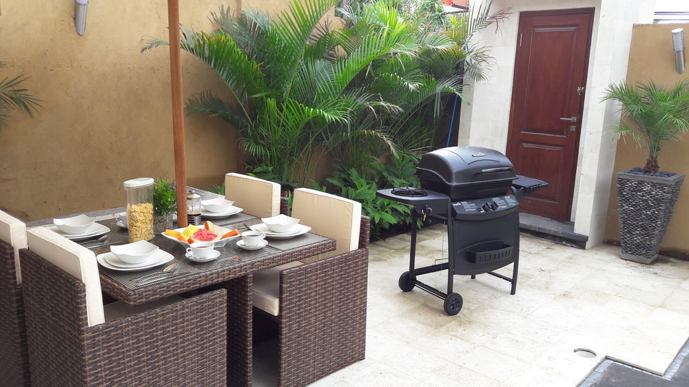 Exquisito Villa Denpasar Exterior foto